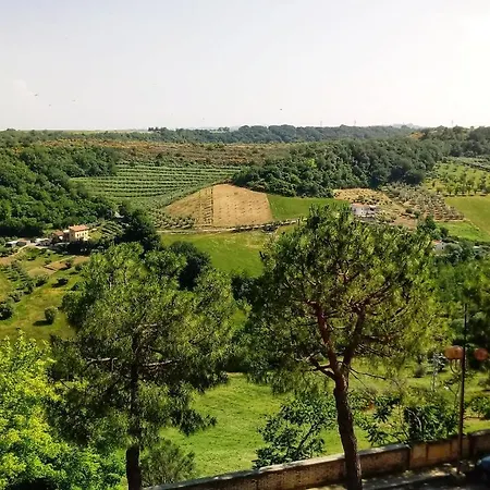 Antiche Mura Di Panzió