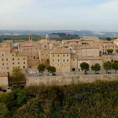 Antiche Mura Di *