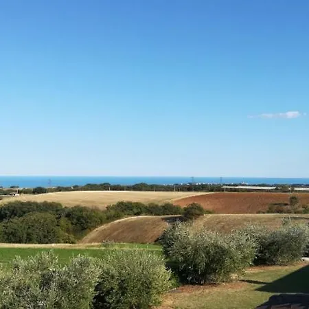 Antiche Mura Di Panzió