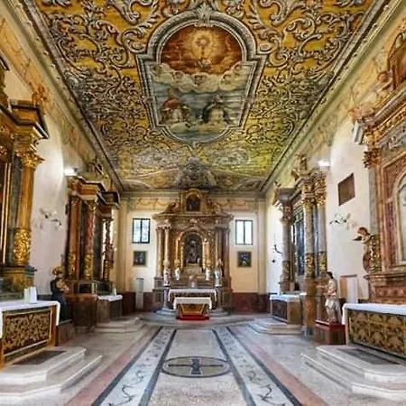 Bed & Breakfast Antiche Mura Di *