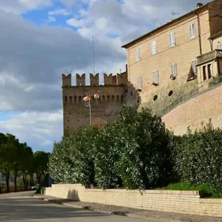 Antiche Mura Di * Lapedona