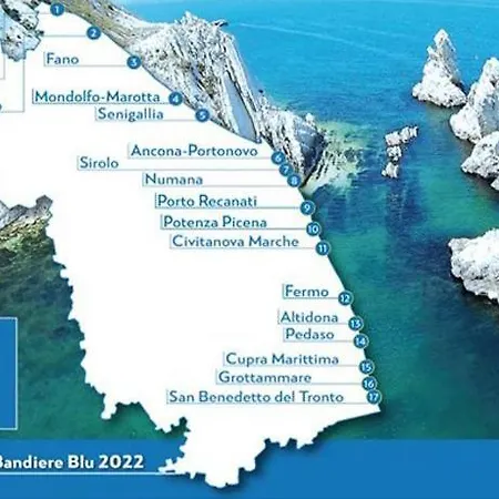 Antiche Mura Di *