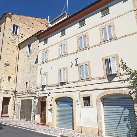 Antiche Mura Di * Lapedona